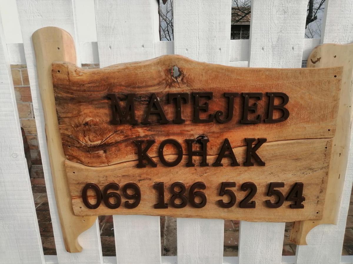 Matejev Konak Susara Exteriör bild